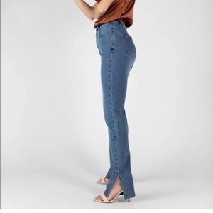 Kittenish MANDA SIDE SLIT BOOTCUT DENIM JEANS